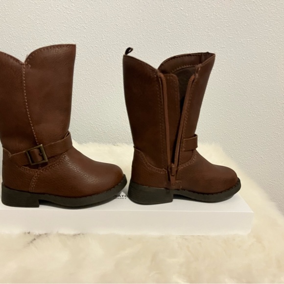 Rich brown baby boots - Picture 6 of 8